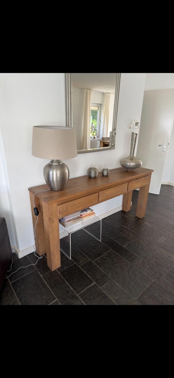 Eikenhouten sidetable