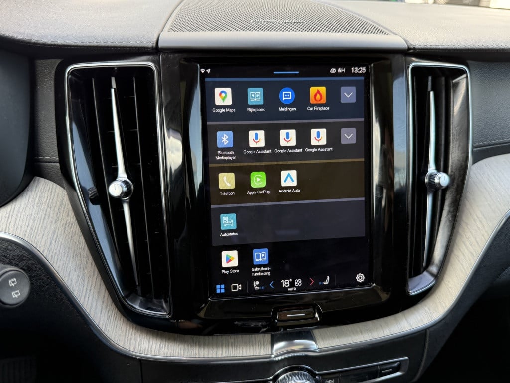 Volvo XC60 t6 awd inscription| full option| 360 graden camera| panodak