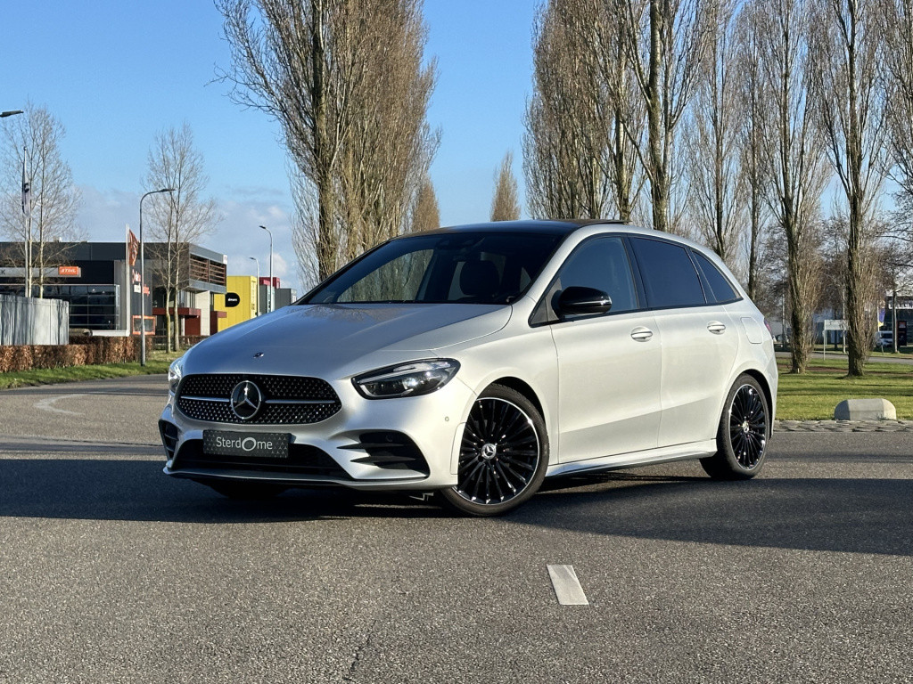 Mercedes-Benz B-Klasse 200 amg line l distronic l panoramaschuifdak l mbux 