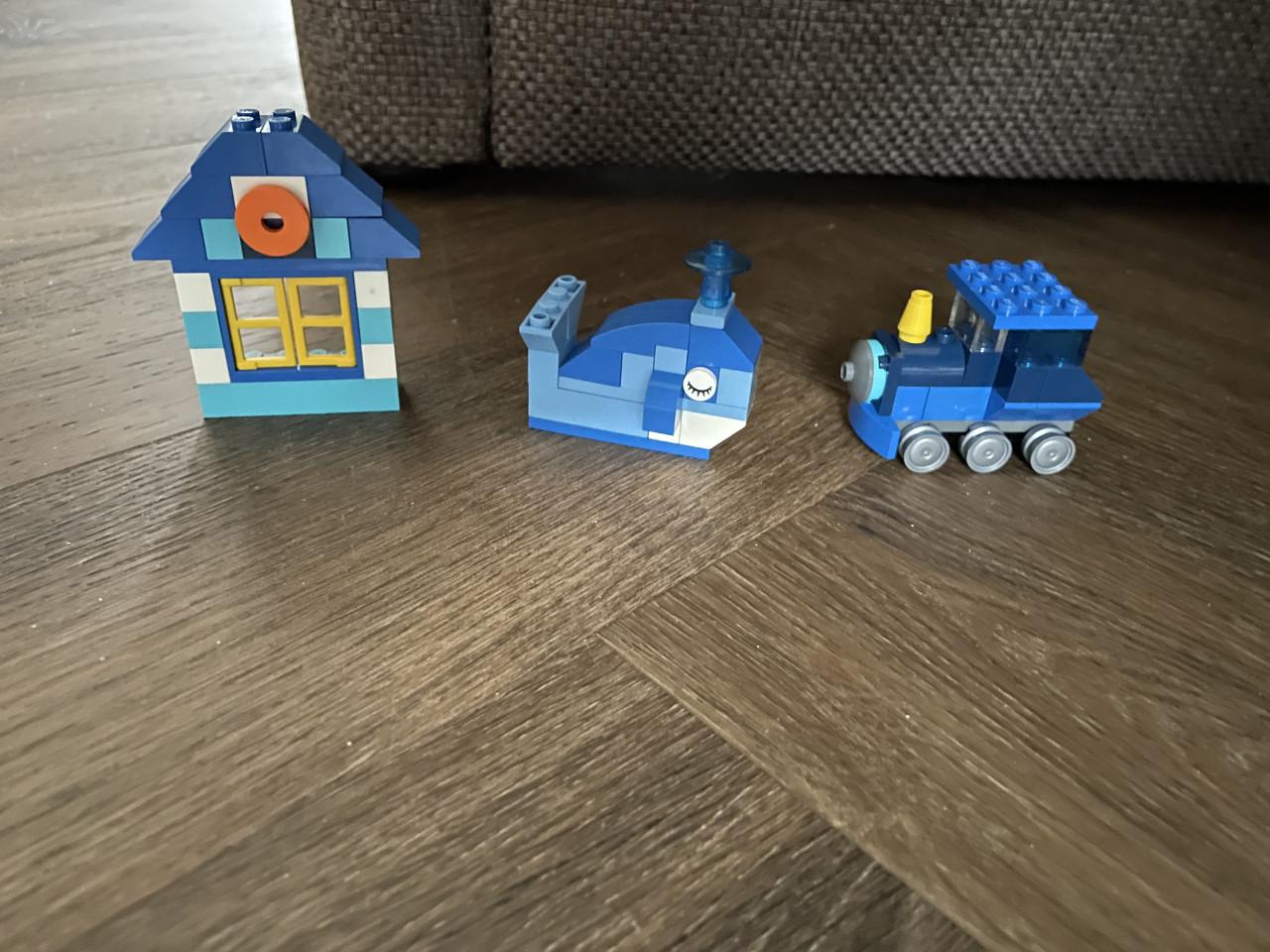 Lego Classic: Blauwe creatieve doos 10706