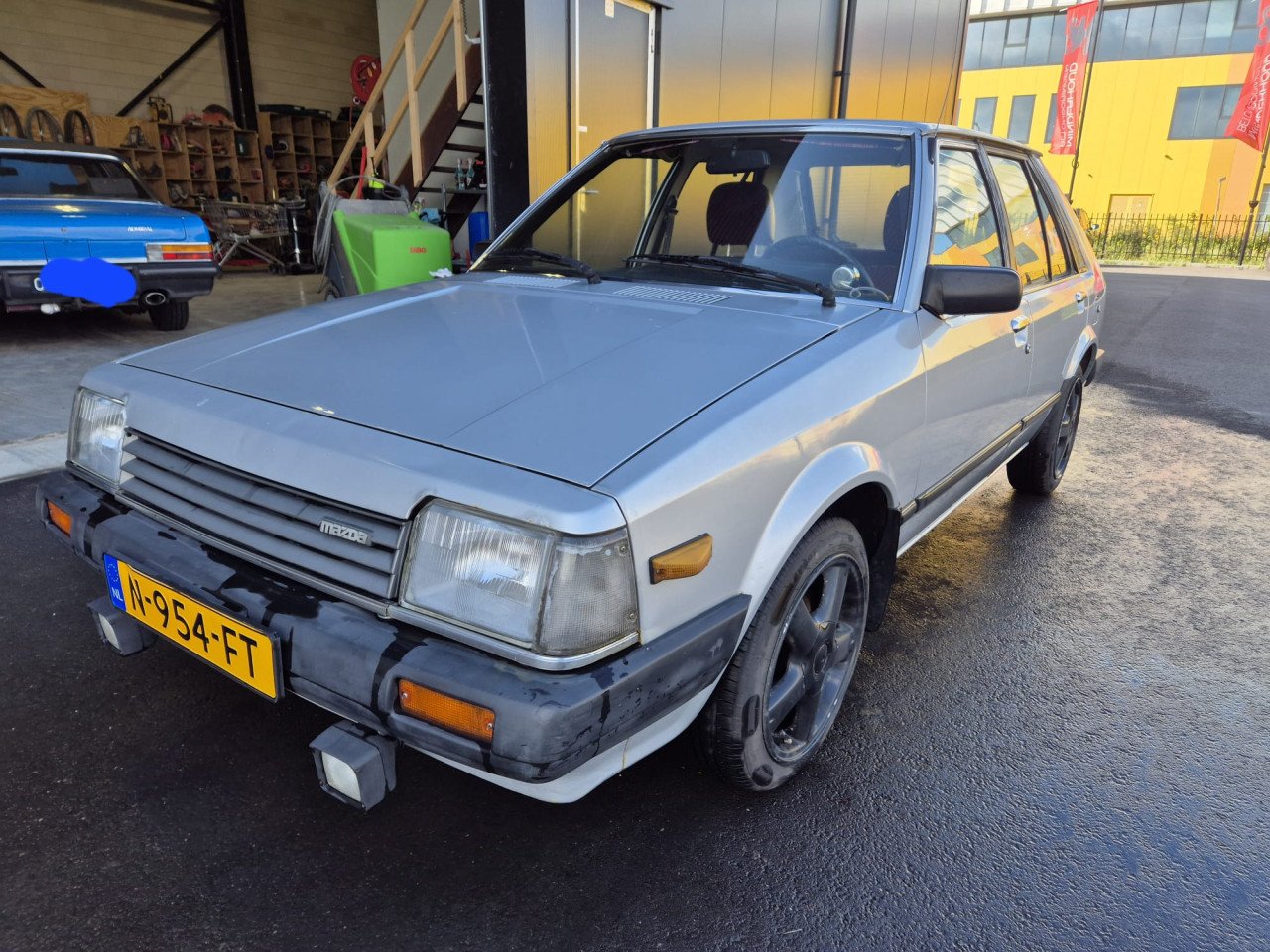 Mazda 323, 1984!! €2500,-