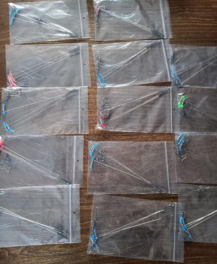 Heb nog een 14 tal onderlijnen met rvs afhouders.