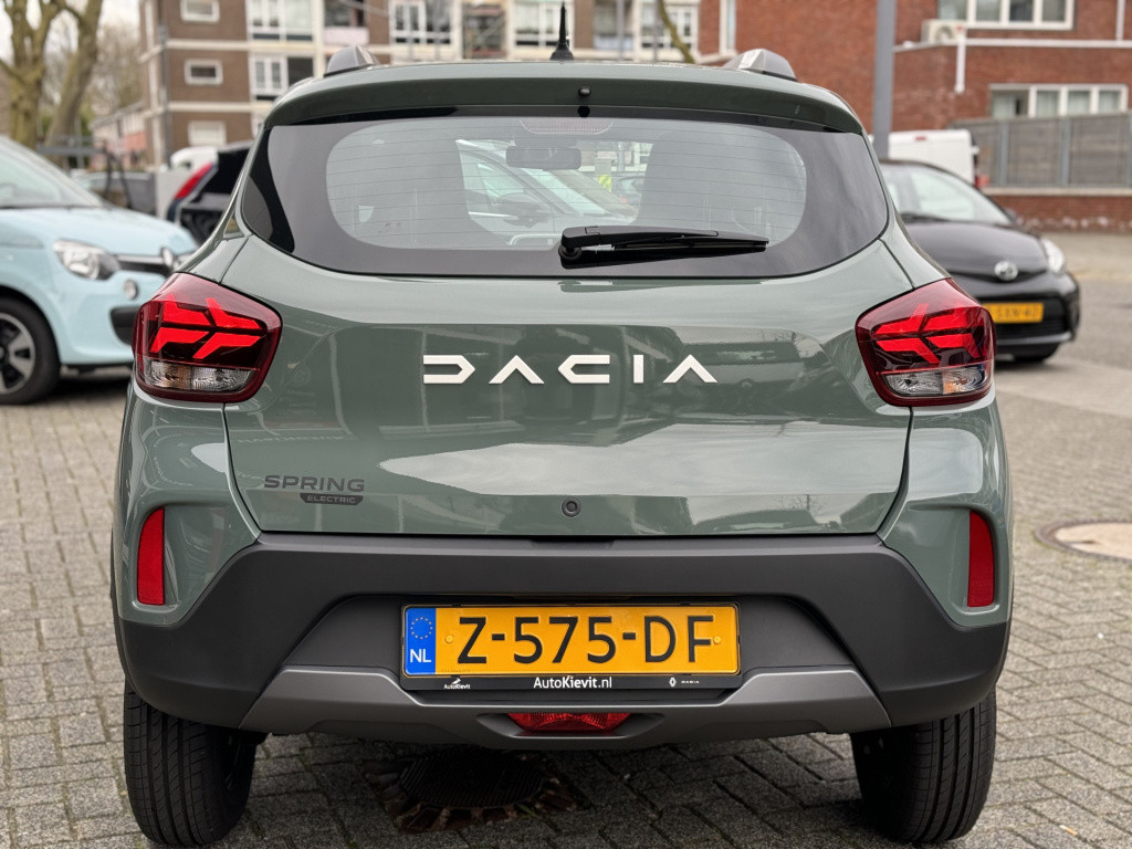 Dacia Spring essential 27 kwh - demo / reservewiel