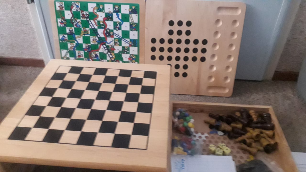 Bordspellen en spelmagazijnen
