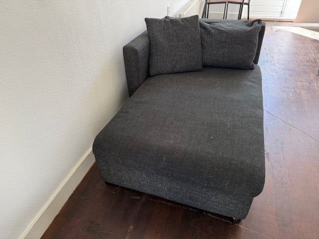 Montel bank en een 2 persoon Bed 200 x 180