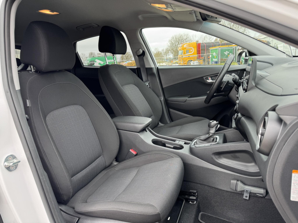 Hyundai Kona 1.6 gdi hev fashion | trekhaak | navigatie | camera | head-up 