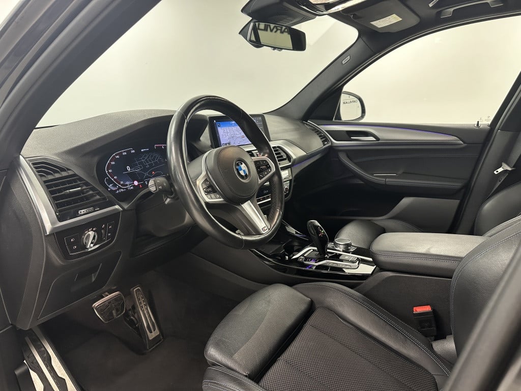 BMW X3 xdrive30e m-sport | adaptief cruise | trekhaak | head-up-display
