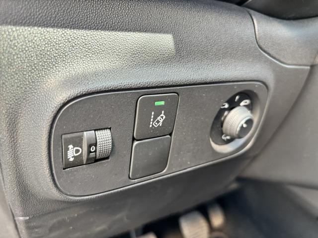 Citroen C3 1.2 82pk s&s feel edition trekhaak | navigatie | apple carplay &