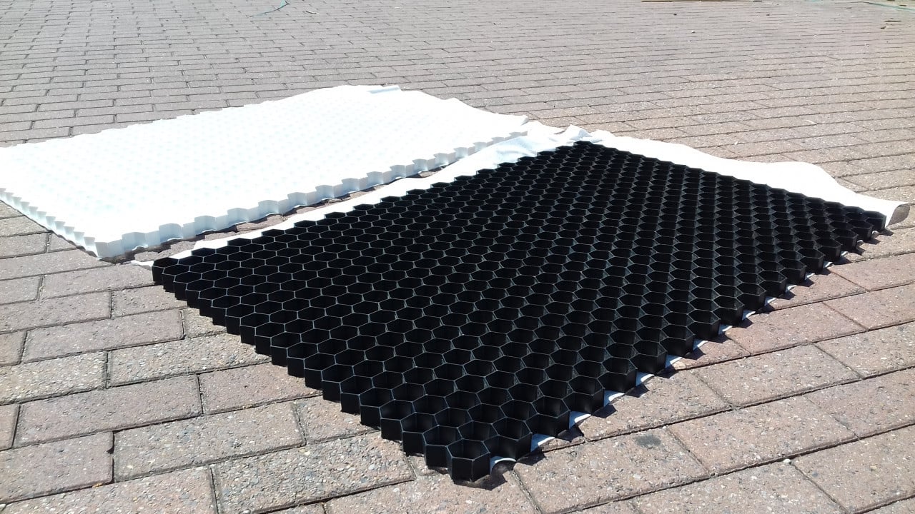 Eccogravel grindmat 120x160x3cm. Vanaf €30,61.