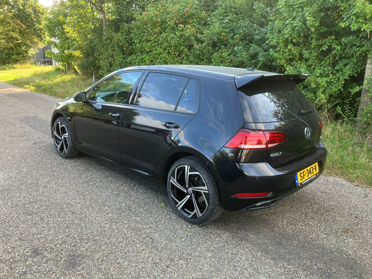Volkswagen Golf 1.0Tsi