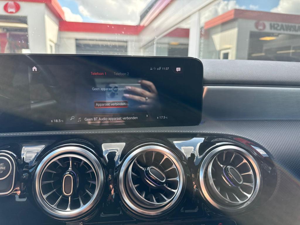 Mercedes-Benz A-Klasse 250 e business solution amg limited