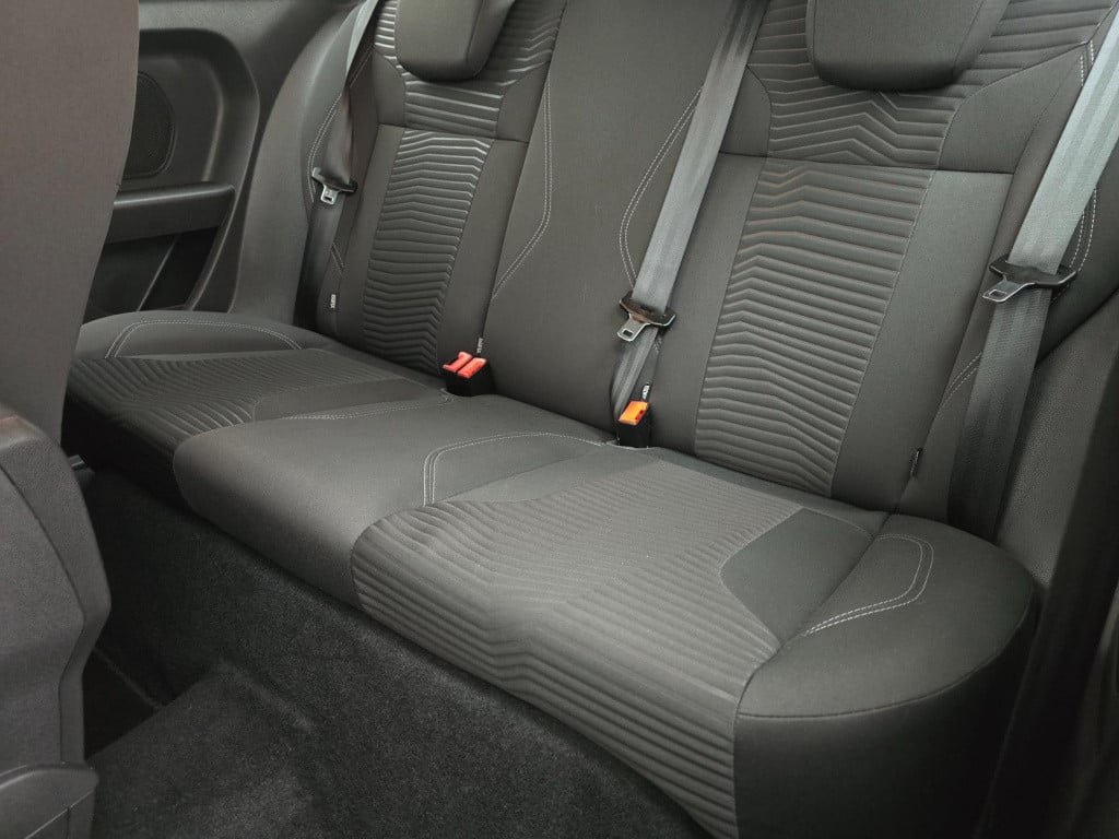 Ford Fiesta occasion 1.0 titanium luxe versie met cruisecontrol en sportvel
