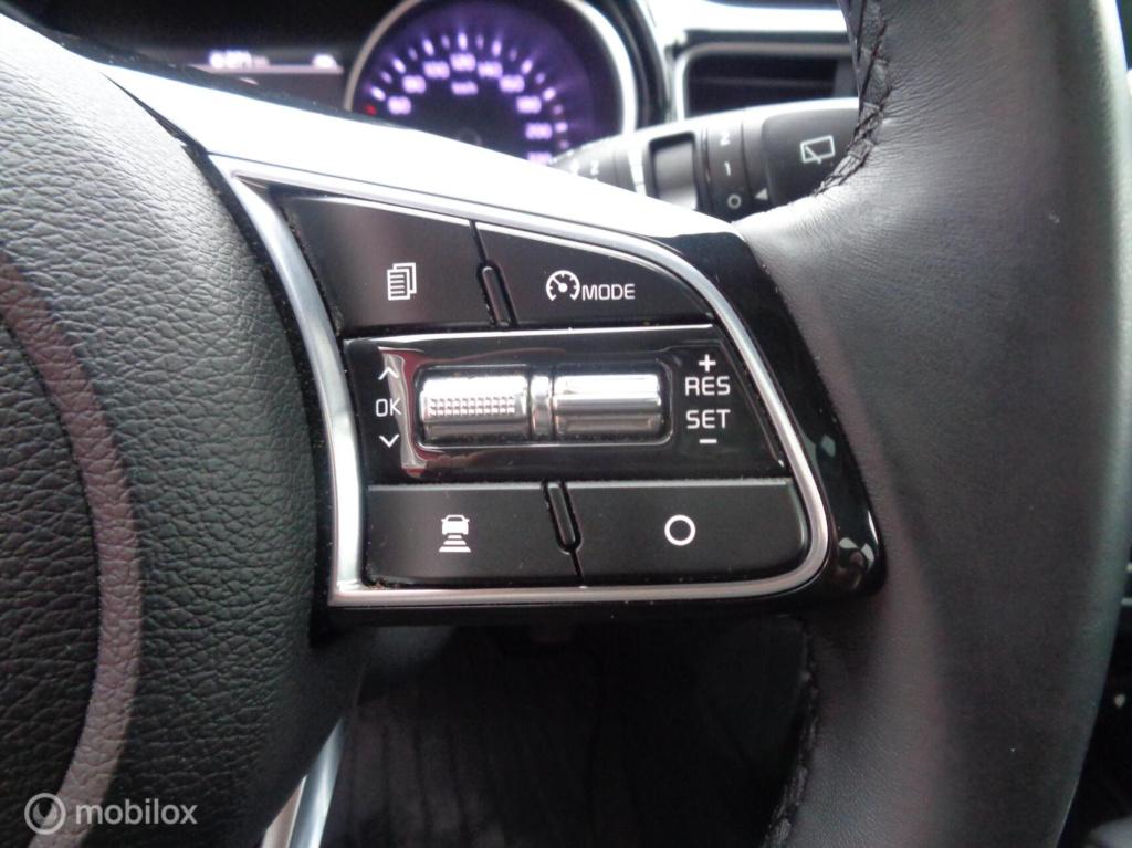 Kia Xceed 1.4 t-gdi executive/automaat/navi/panoramadak/half leer/18''lm/tr