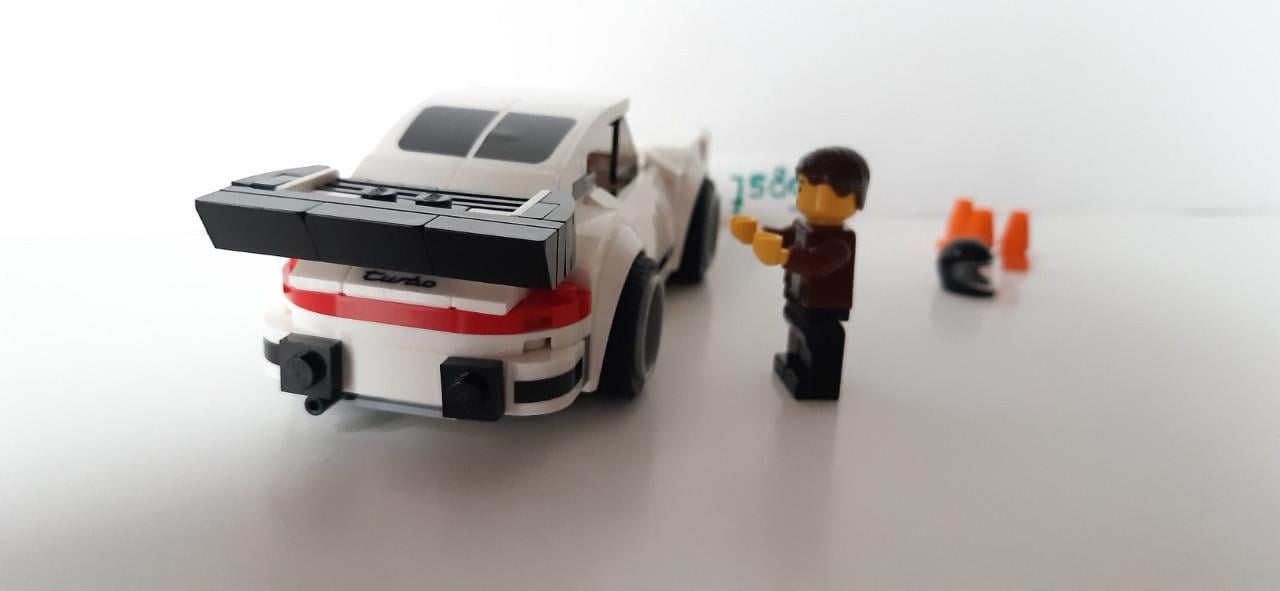 Lego Speed Champions 75985:  Porsche