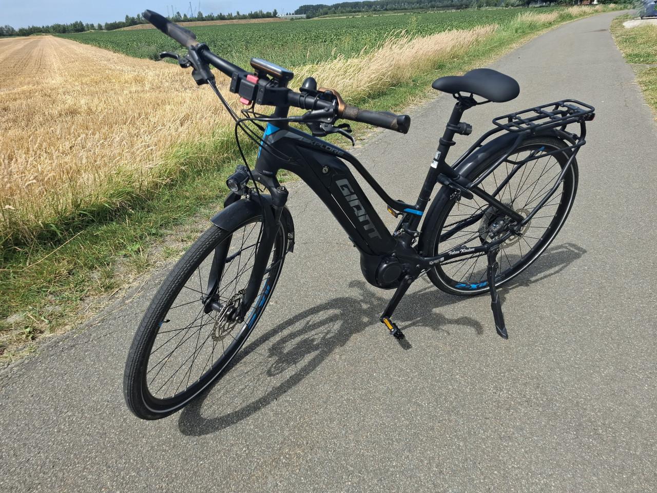 Giant Explore +1 Ebike