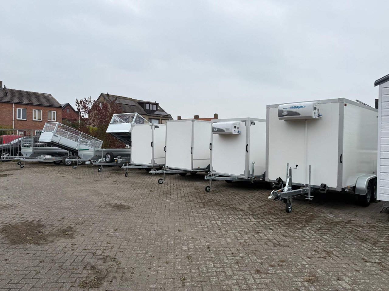 Verhuur Aanhangwagens !!!
