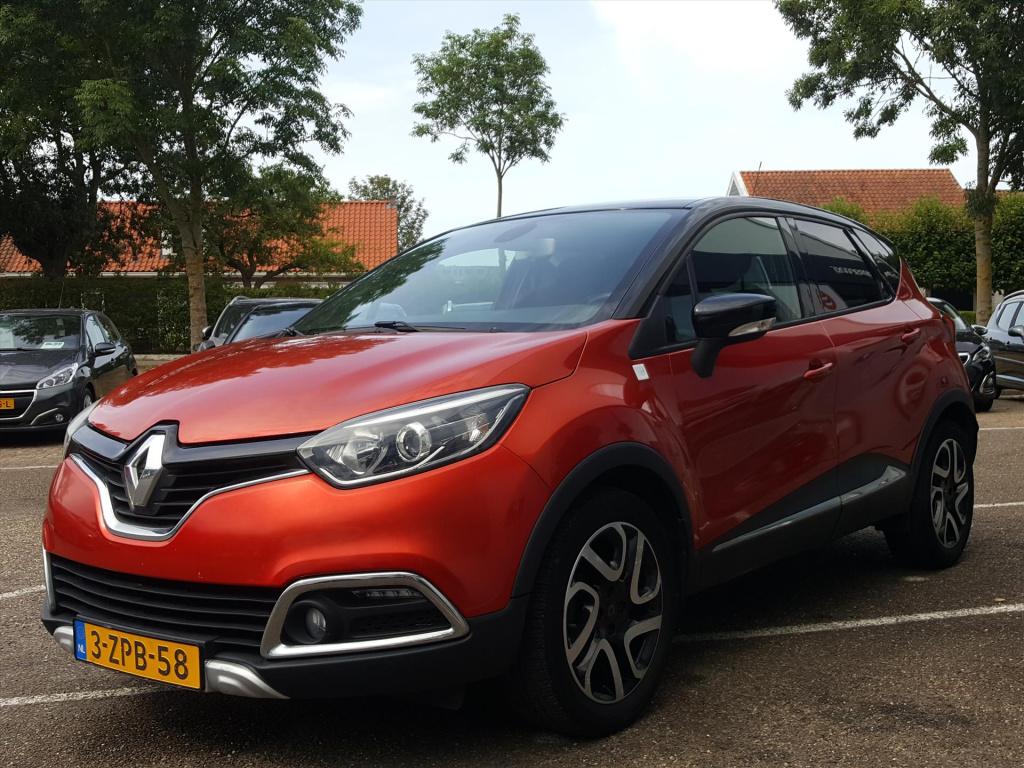 Renault Captur tce 120pk edc helly hansen | navigatie | trekhaak | bluetoot
