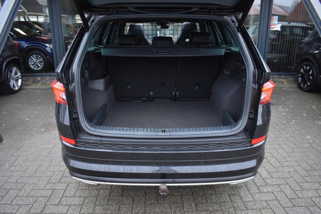 Skoda Kodiaq 1.5 tsi sportline | trekhaak | adapt. cruise | nap | canton | 