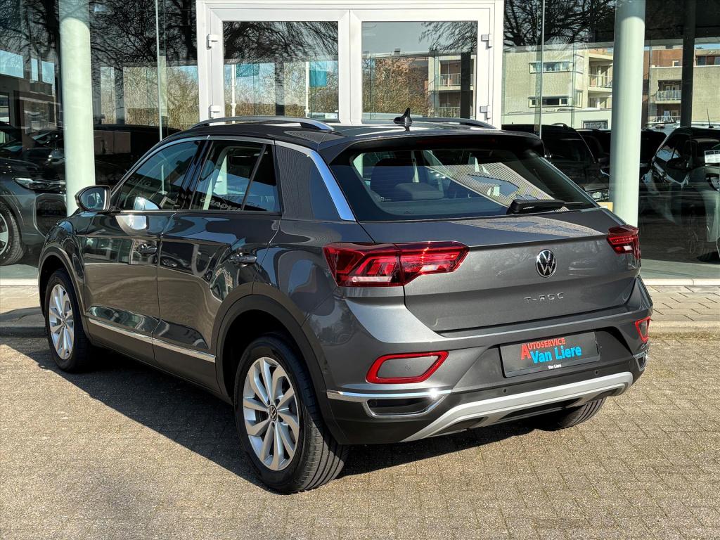 Volkswagen T-roc 1.5 tsi 150pk 7-dsg style|camera|carplay|keyless| rijklaar