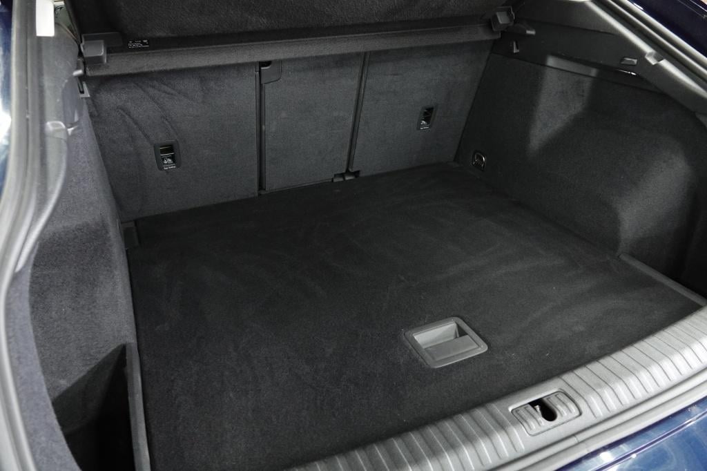 Audi Q3 sportback 1.5 tfsi | acc | driveselect | pdc |