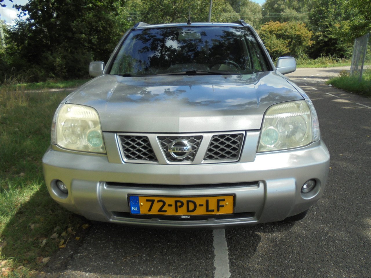 X-Trail Bouwjaar 2004 2.5 four wheel drive goede sterke auto