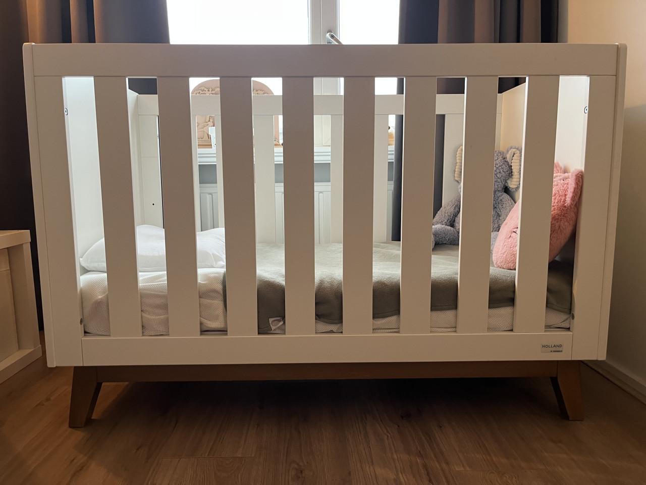 Commode en ledikant + matrasje (aerosleep optioneel)