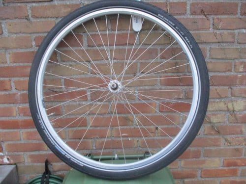 Zgan compleet 28 inch voorwiel fiets met zgan banden .