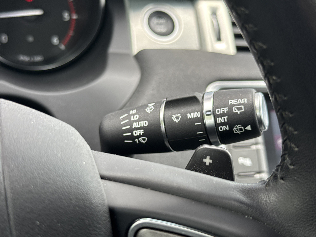 Land Rover Range Rover 2.0 d180 awd r-dynamic first edition | pano | leder 