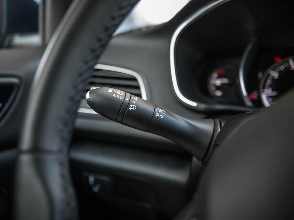 Renault Megane tce 130pk bose | navigatie | camera | park. sensoren | cruis