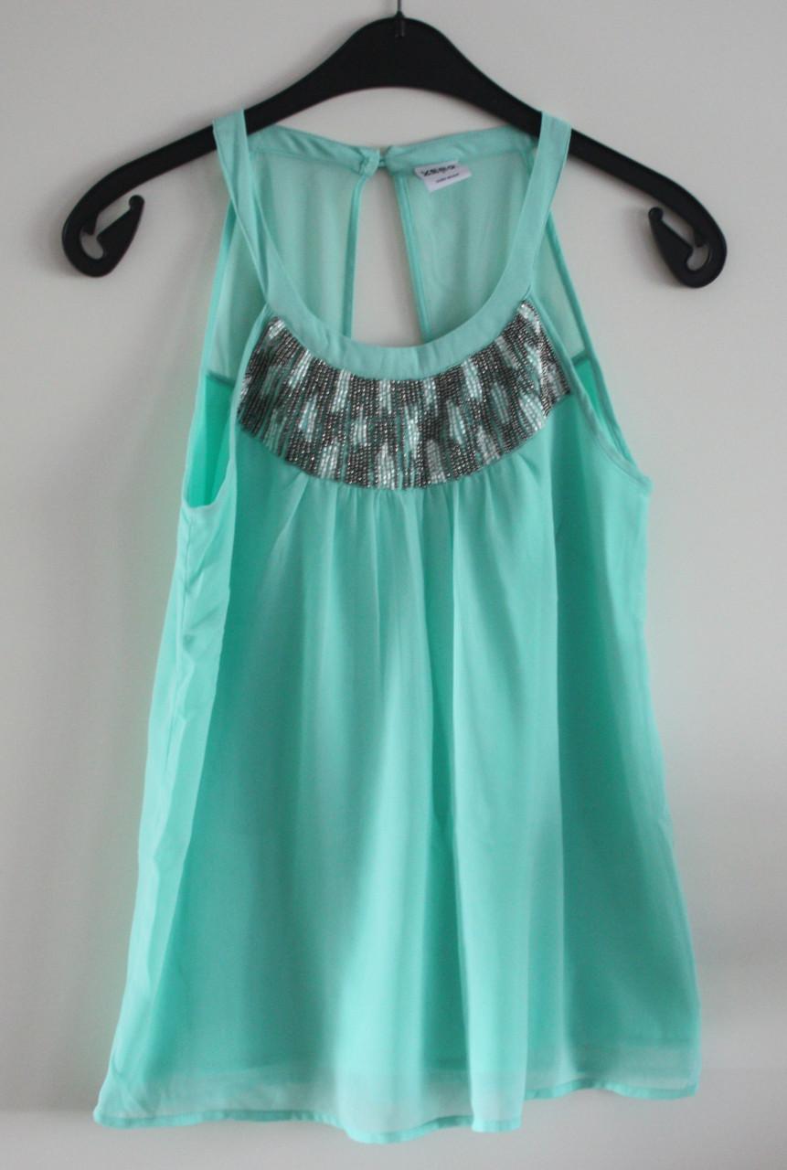 Mintgroene top met steentjes maat s