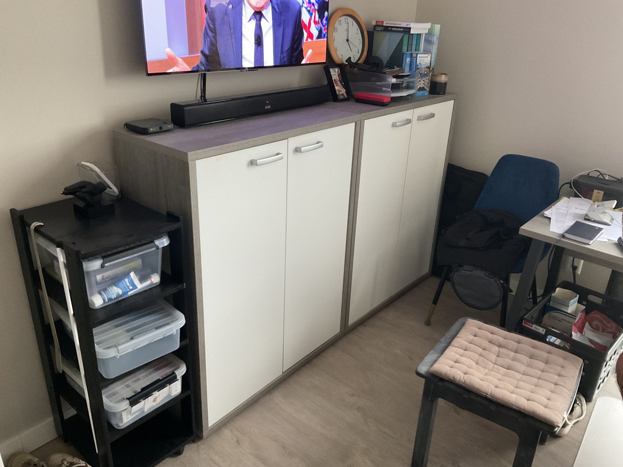 Bureau(tafel( en 2 kasten