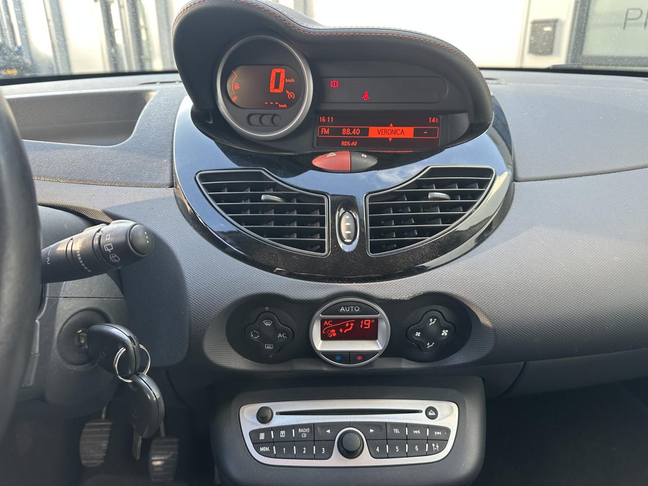 Renault Twingo, 1.2 16V Dynamique - Airco / Trekkhaak / Lm velgen / NAP