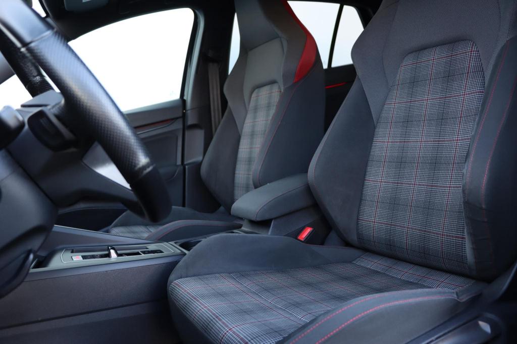 Volkswagen Golf gti 2.0 tsi 245pk dsg7