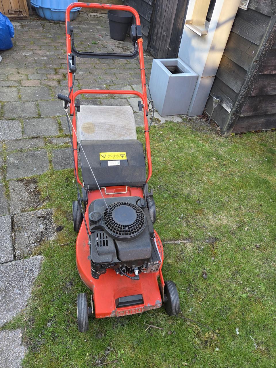Te koop : Sabo 43-4 benzine maaier.