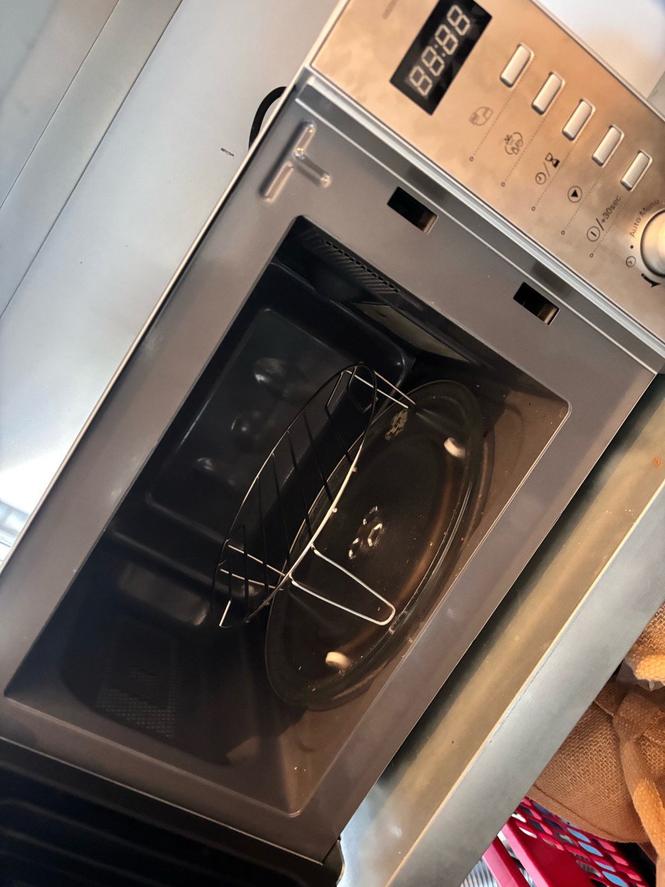 Magnetron combi oven