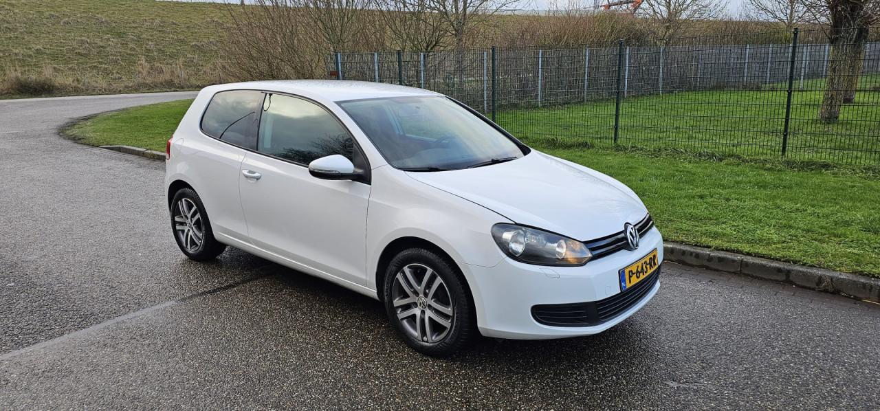 Volkswagen Golf 1.4 Easyline Carplay/Stoelverwarming! Vol Optie's!!