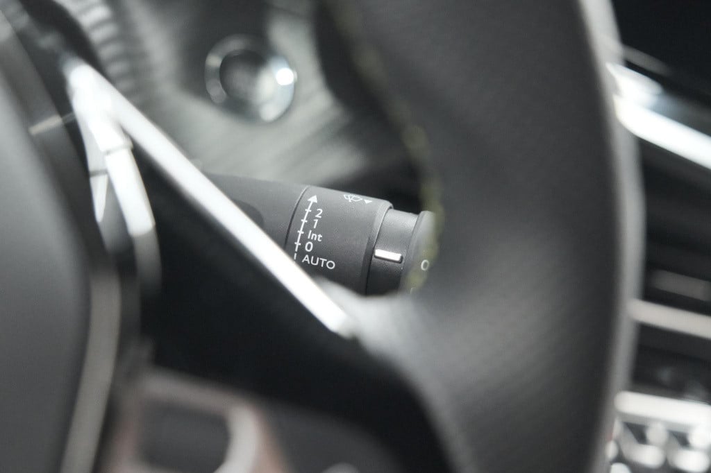 Peugeot 208 puretech 100 gt | camera | navigatie | apple carplay | parkeers