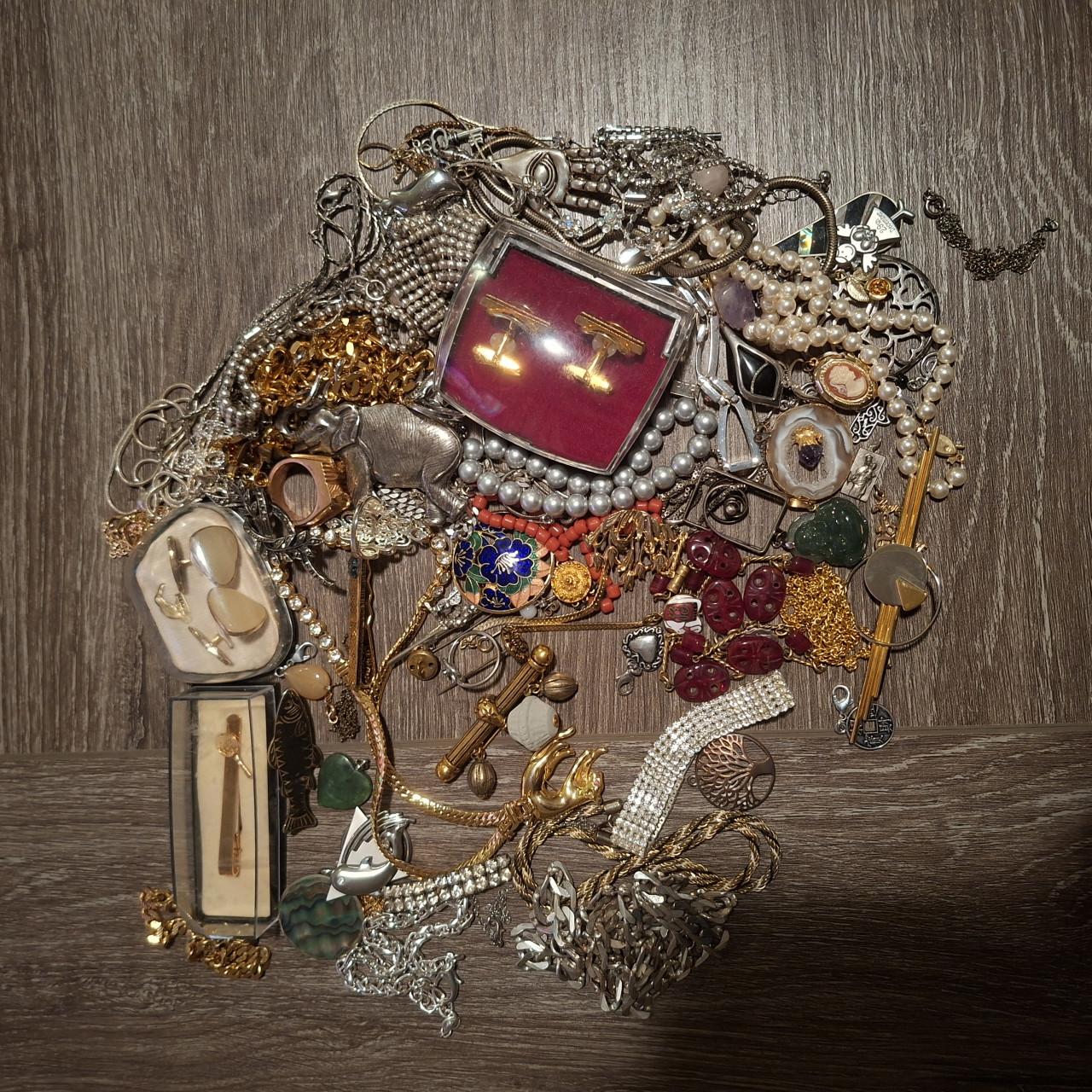 Grote partij sieraden