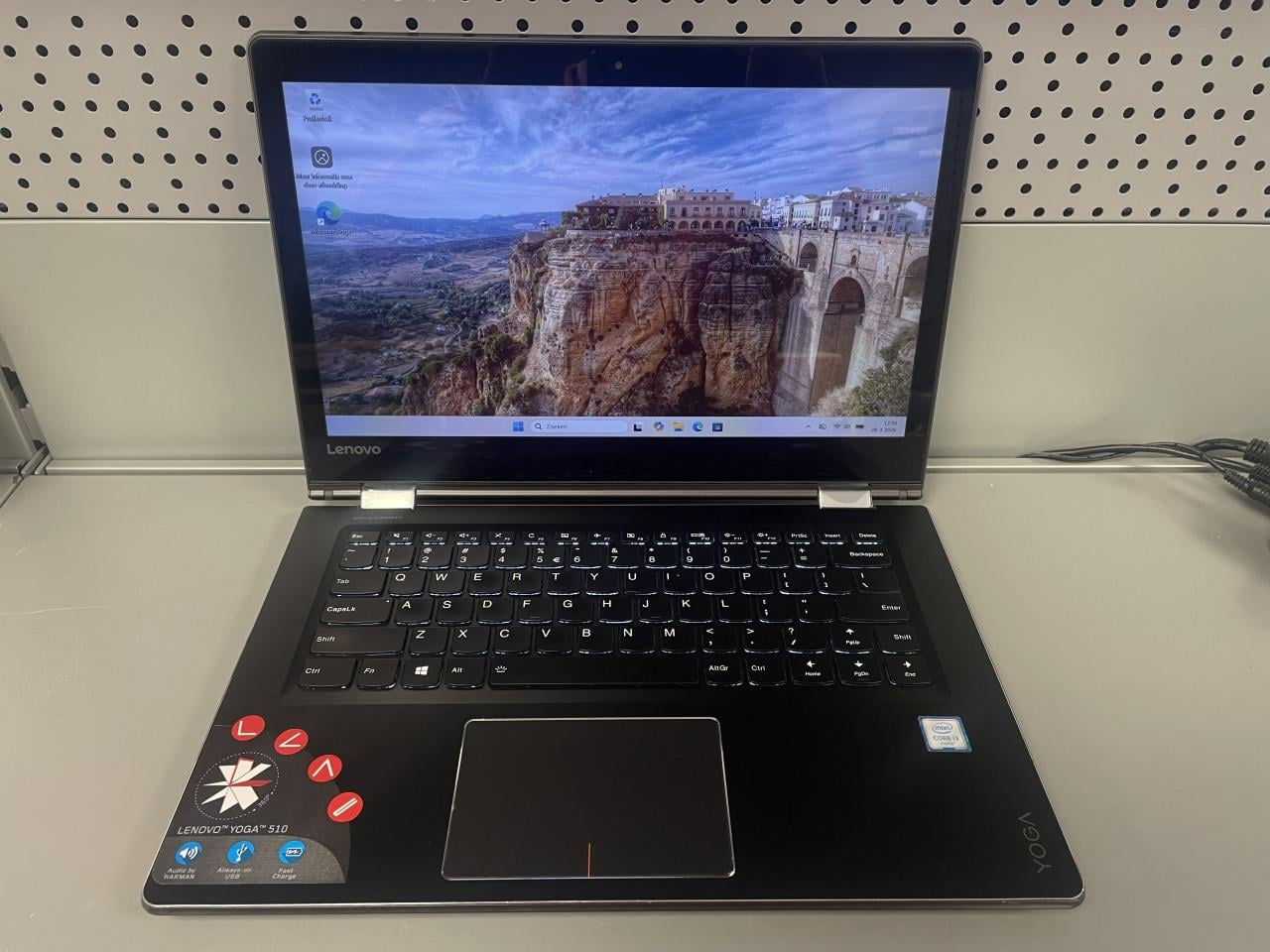 Lenovo Yoga