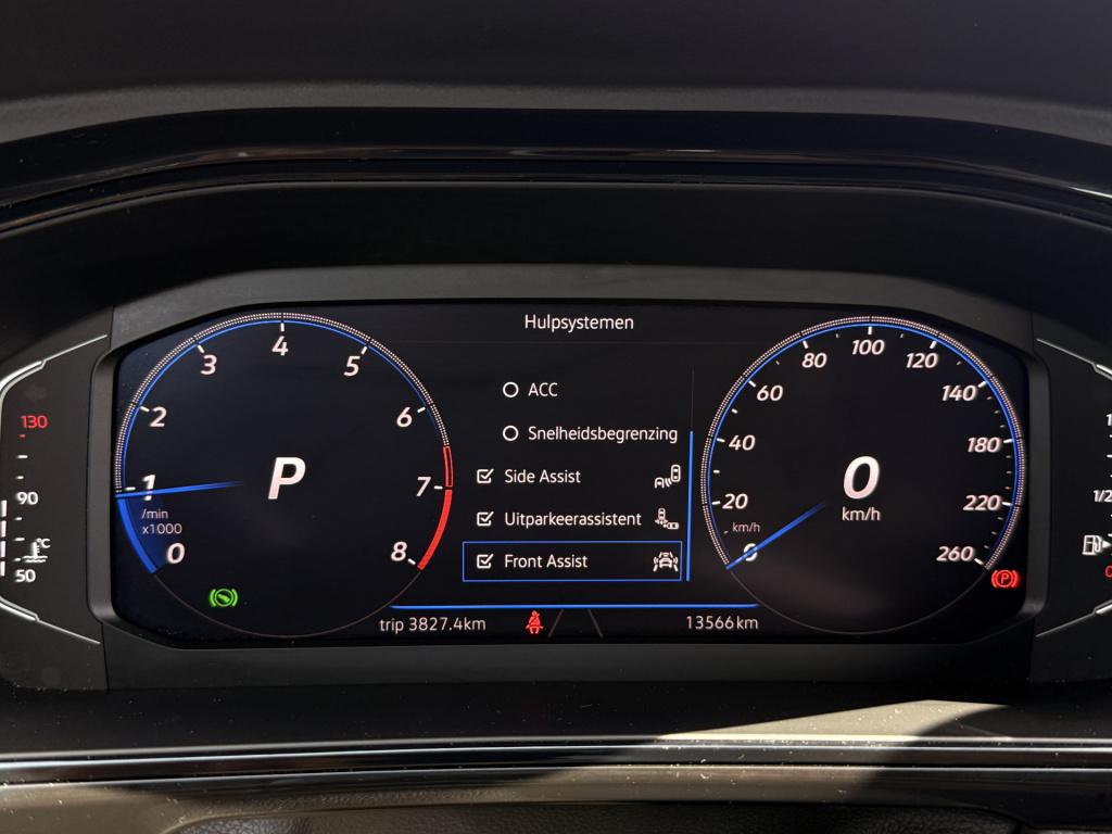 Volkswagen T-roc cabrio 1.5 tsi r-line | acc | dab | alcantara | apple carp