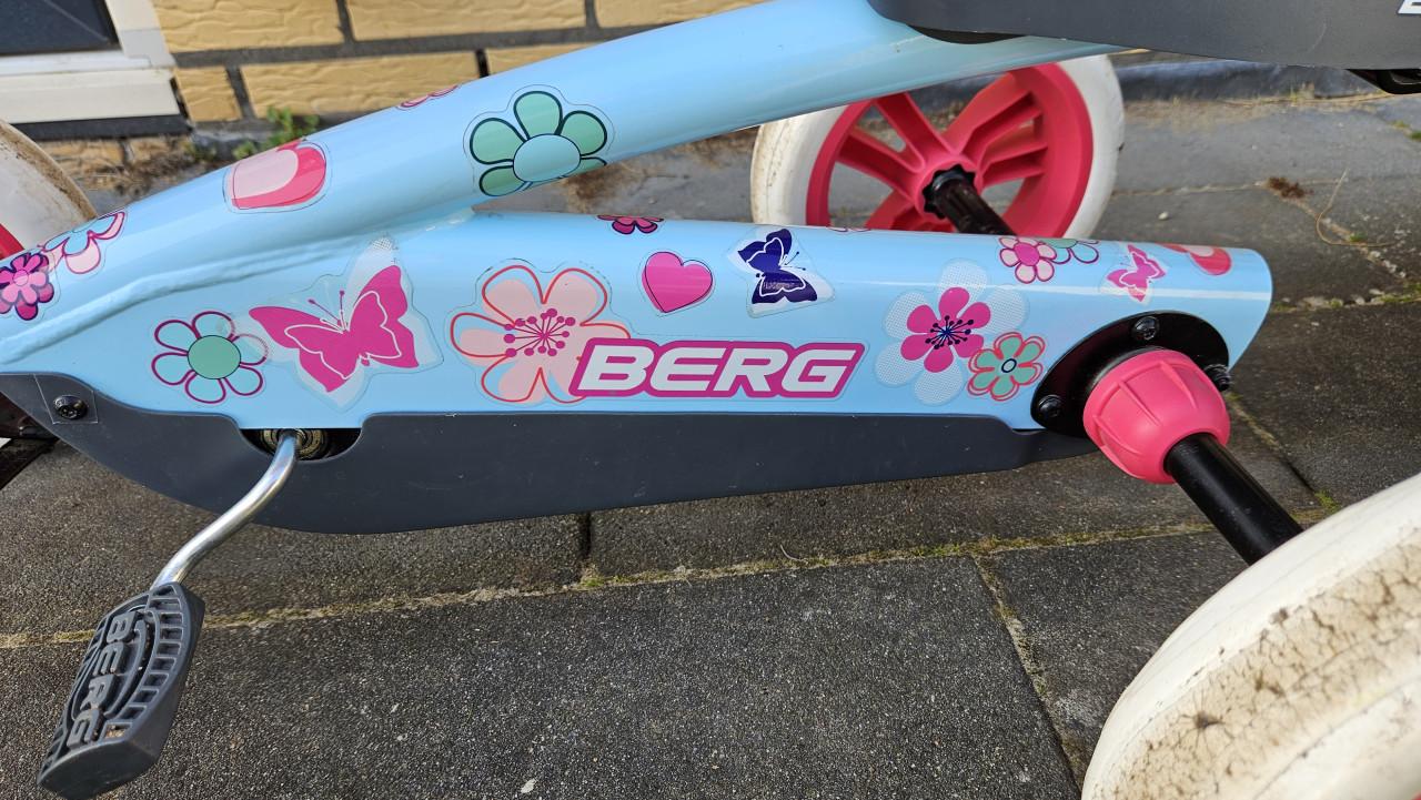 Skelter BERG Buzzy Bloom incl. aanhanger