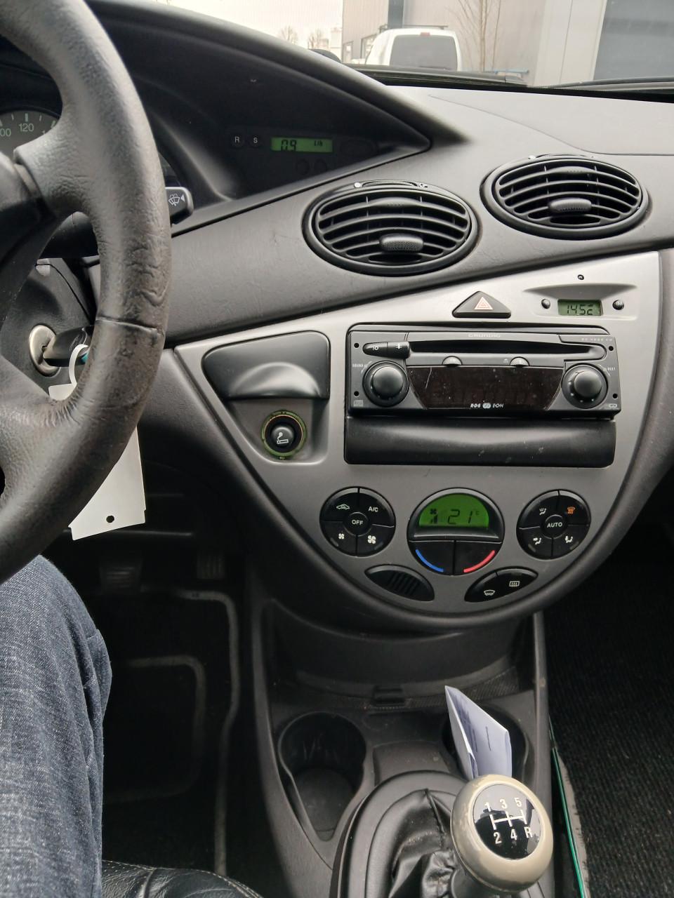 Ford Focus 1.6-2006-km 169234 NAP-Airco-stuurbekr-L.M. velgen-nw.apk-1850,=