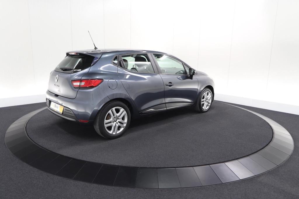Renault Clio tce 90 zen | navigatie | parkeersensoren | climate control