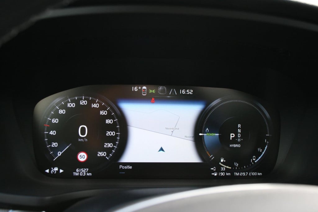 Volvo V60 2.0 t6 recharge awd r-design