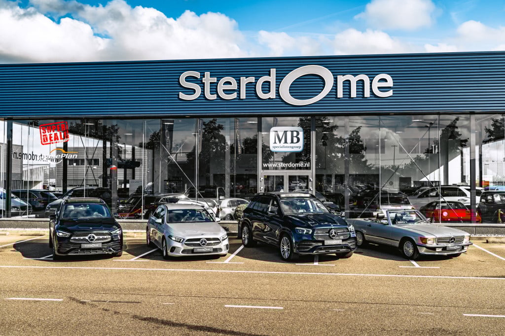 Mercedes-Benz ML-klasse 500 i v8 l compleet gle 63amg uitgevoerd i panorama