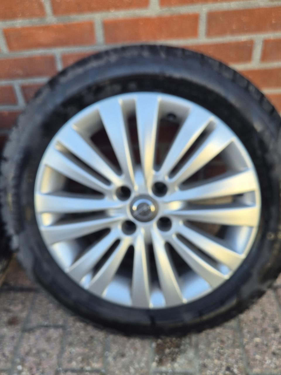 Auto velgen voor opel astra