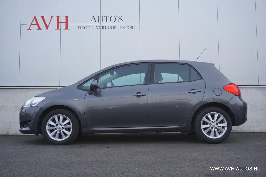 Toyota Auris 1.6-16v luna business