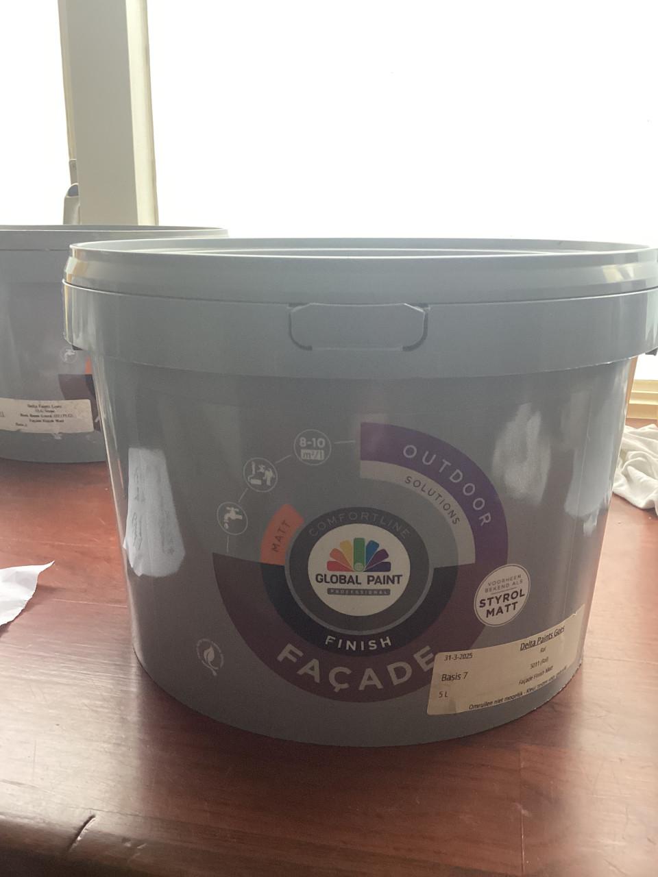 Global paint façade Finish ral 5011, mooi donkerblauw