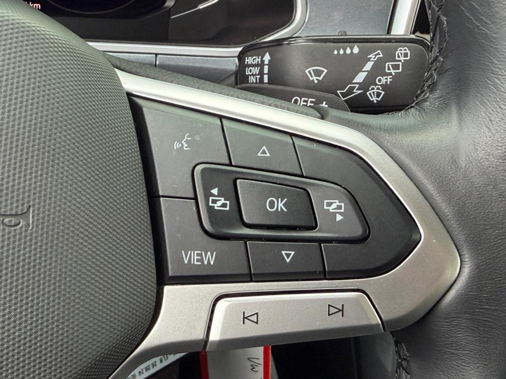 Volkswagen T-roc 1.5 tsi 150pk dsg style | trekhaak | navi | iq light | ada