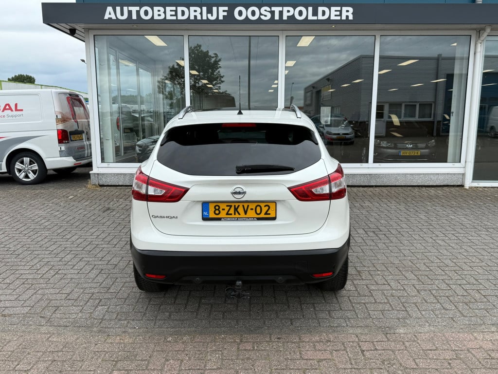 Nissan Qashqai 1.2 connect edition